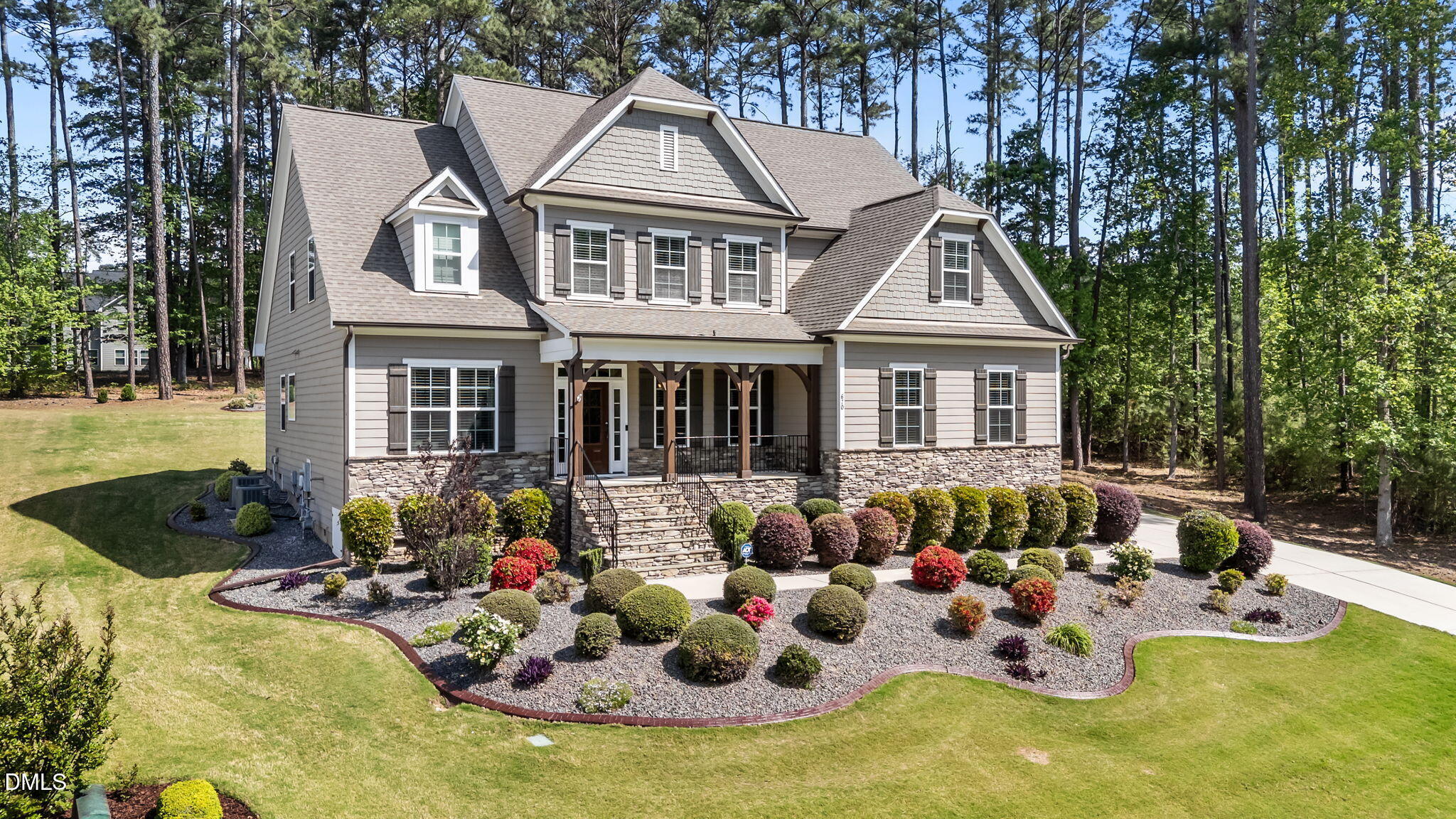 670 Rockport Drive