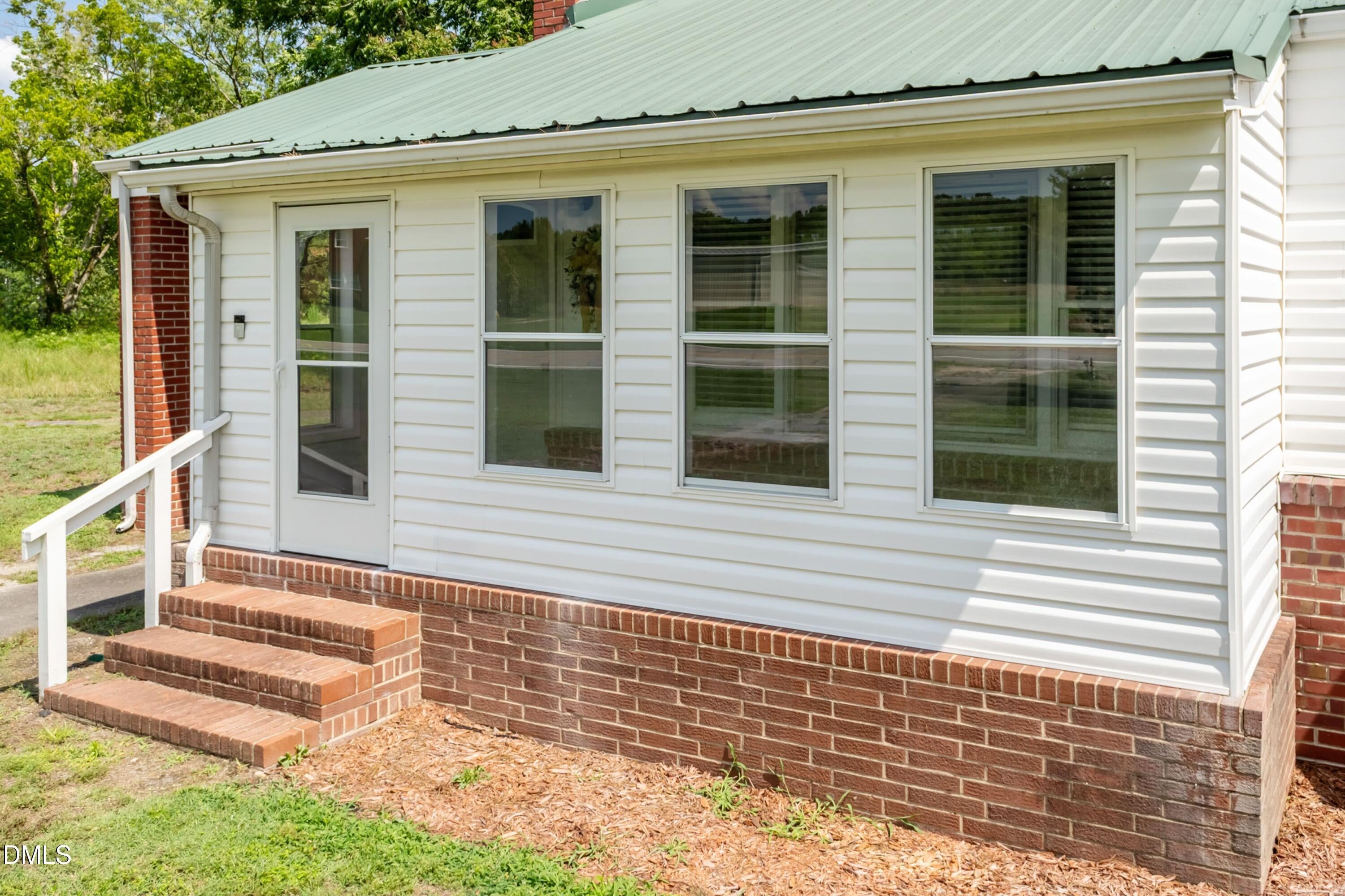 2278 White Level Road