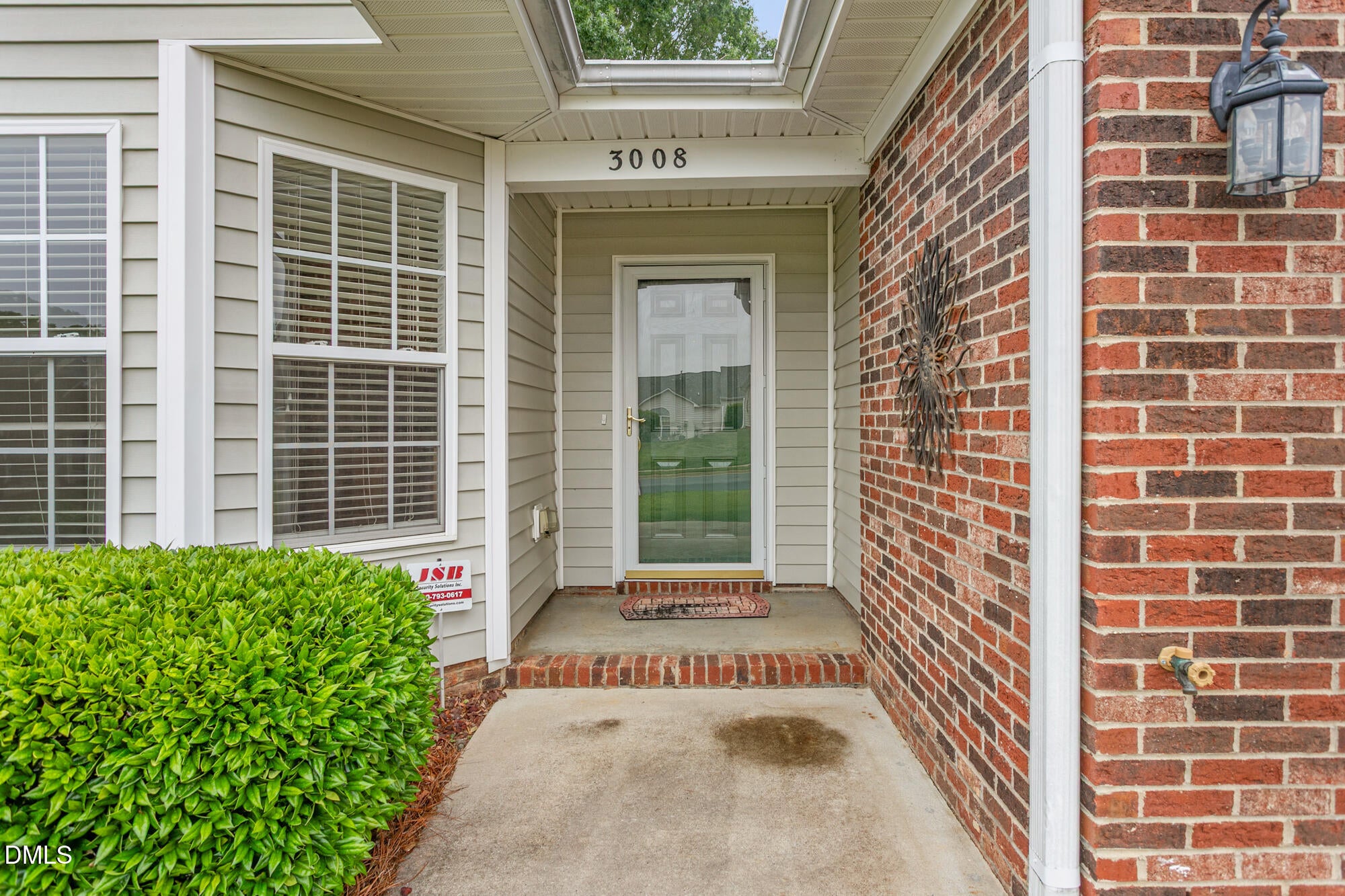 3008 Old Craig Trail