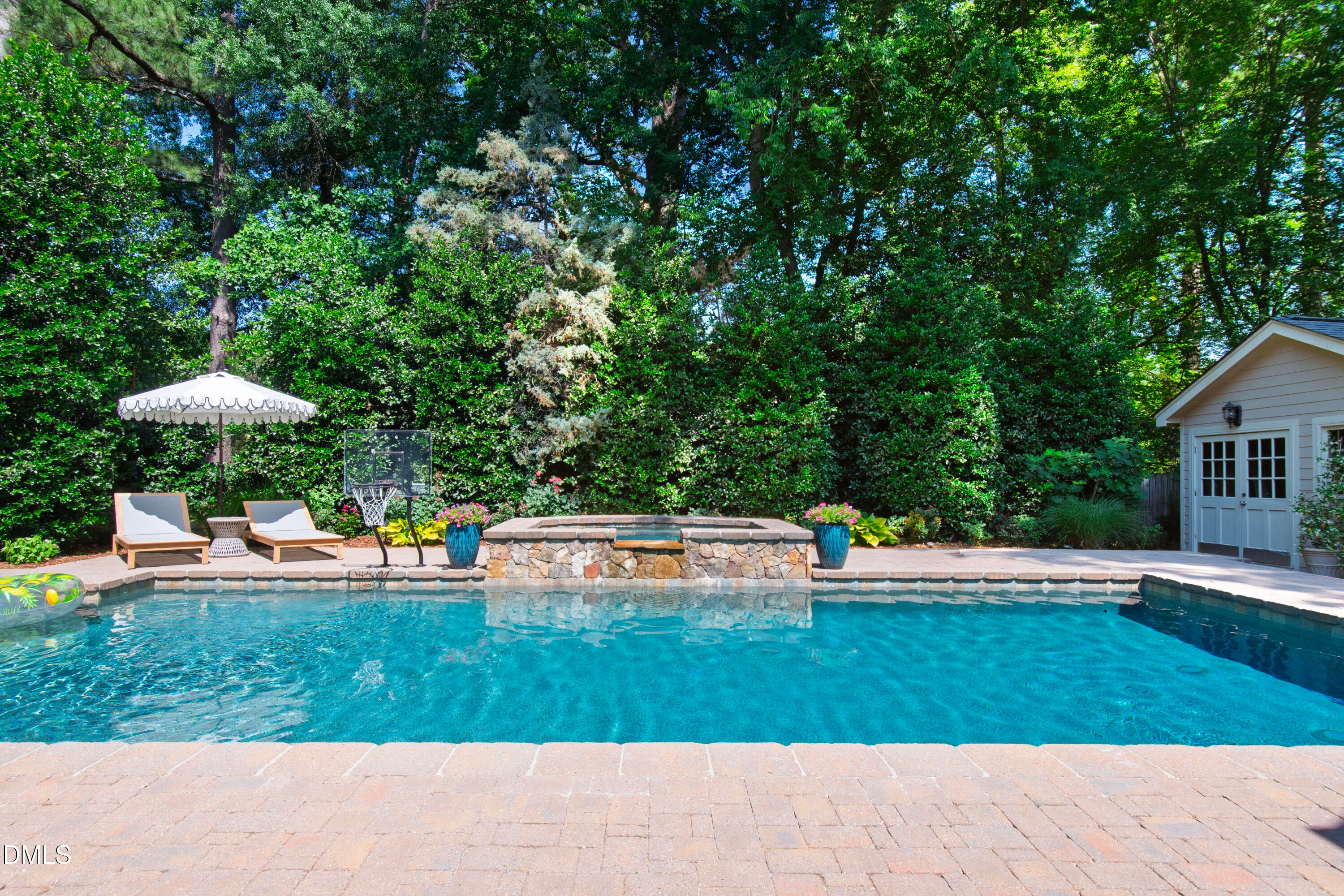 2805 Anderson Drive