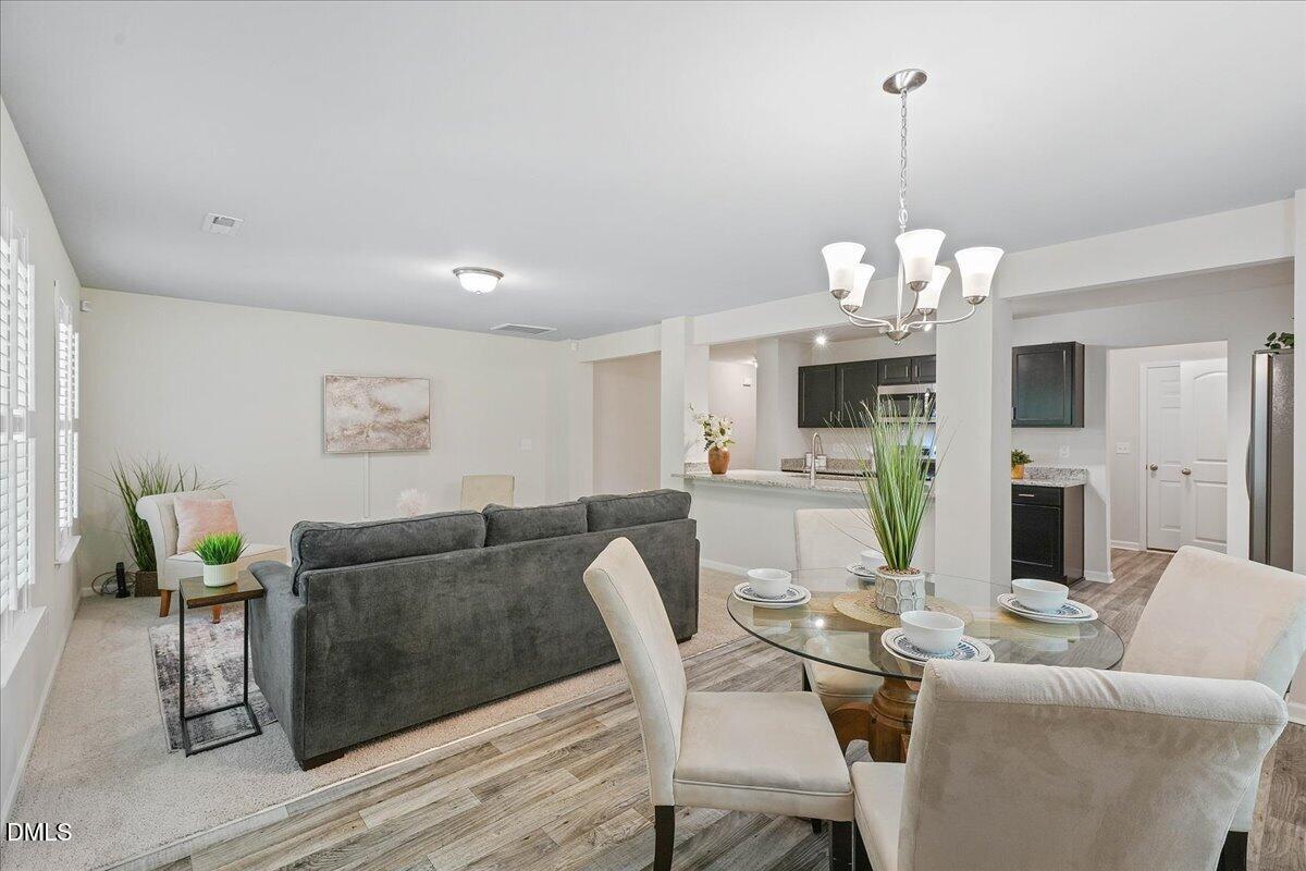 4225 Meadowview Lane