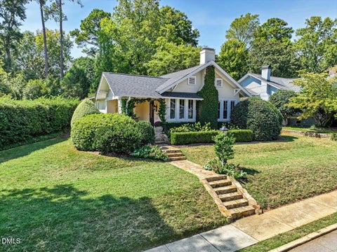 Photo of 2211 Creston Road, Raleigh, NC 27608 (MLS # 10194234)