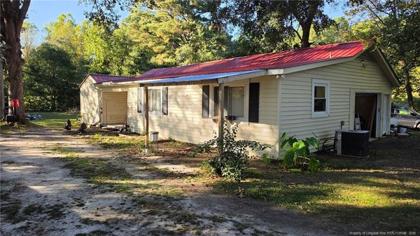 8357 CLINTON RD, STEDMAN, NC 28391 - Image 768b050a9e0c3f5a2ebf5e0ebadbd6df/2259754851
