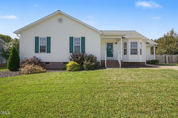 1016 S WILLHAVEN DR, FUQUAY VARINA, NC 27526 - Image 76d7cd4ea5b19dcdf10a40b7f25d7e4a/2378742091