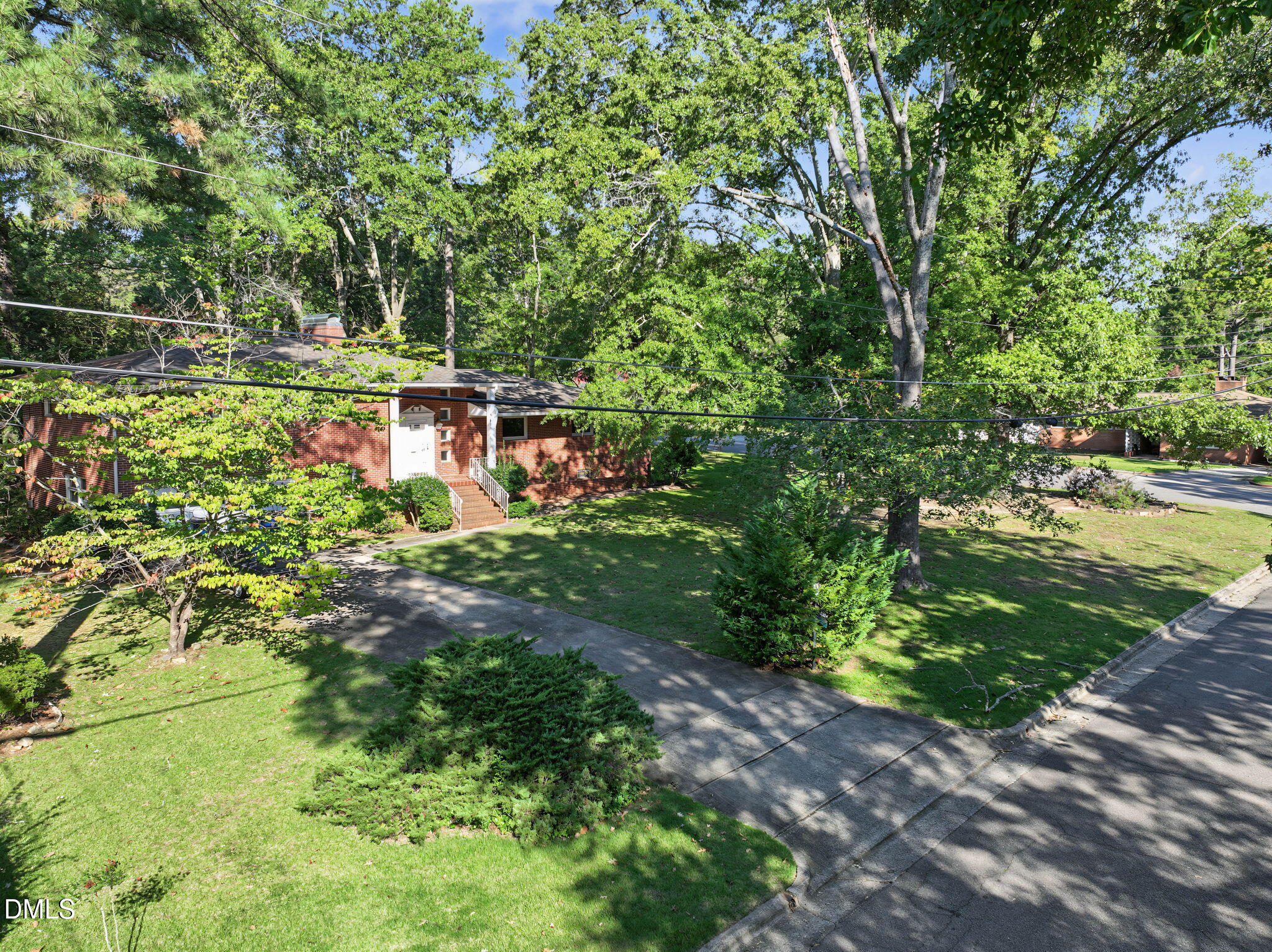 300 Sherrybrook Drive