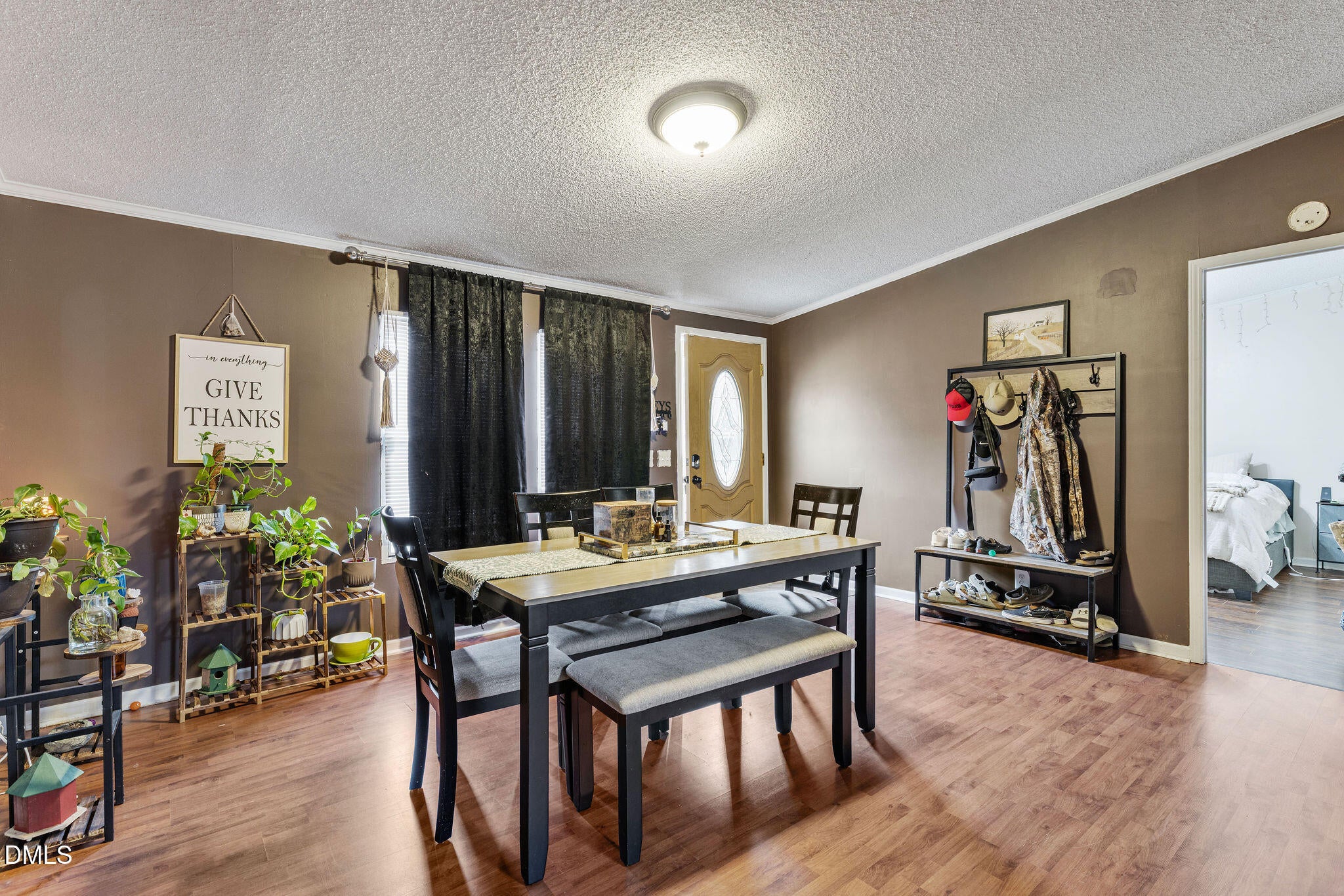 111 Knollwood Drive