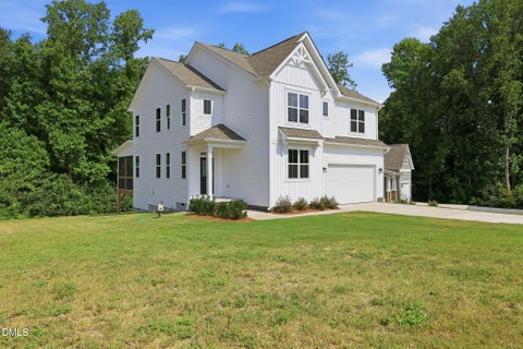 Photo of 272 White Azalea Way, Benson, NC 27504 (MLS # 10188251)