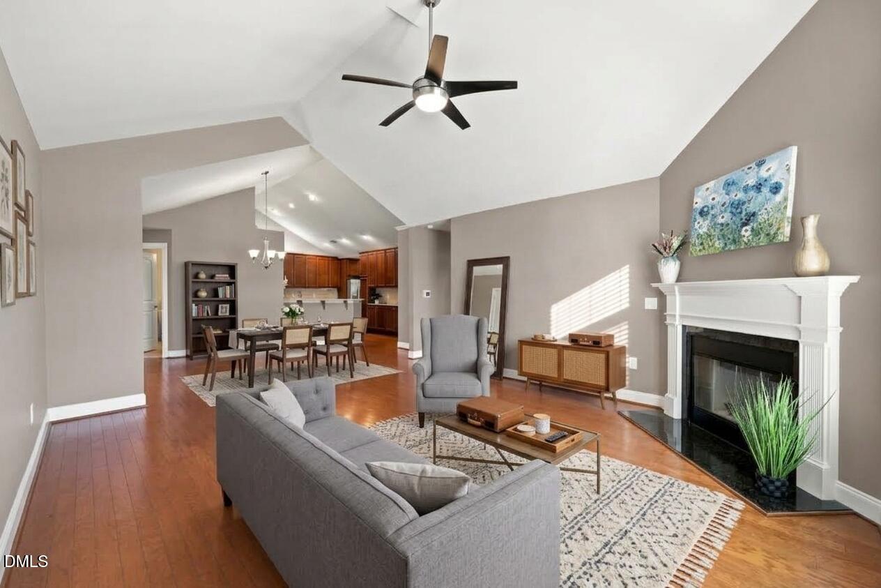 1136 Blue Bird Lane