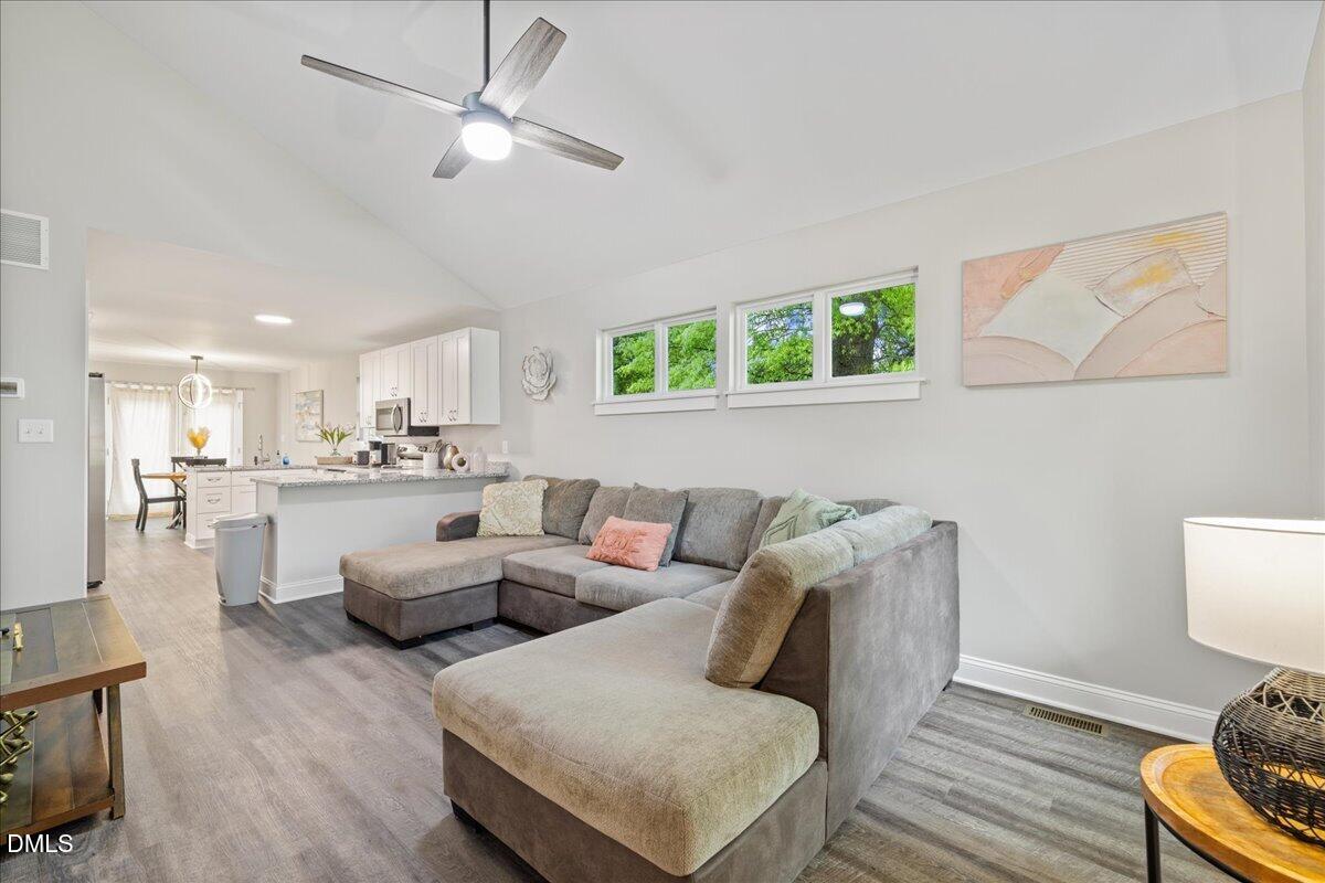 795 Lakeside Avenue