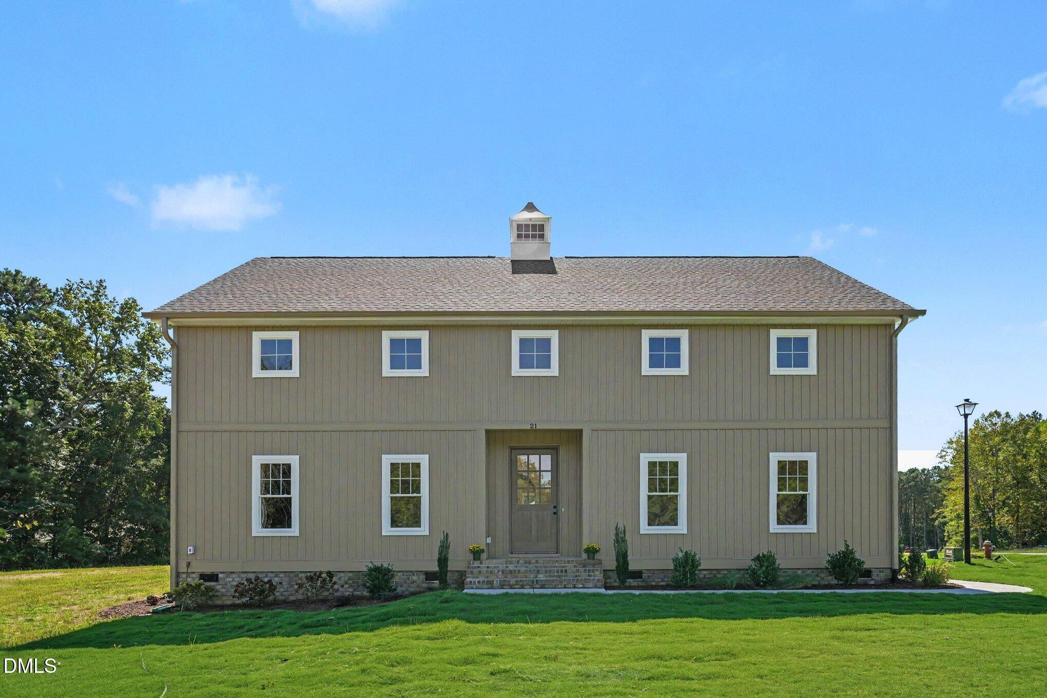 21 Loralye Lane
