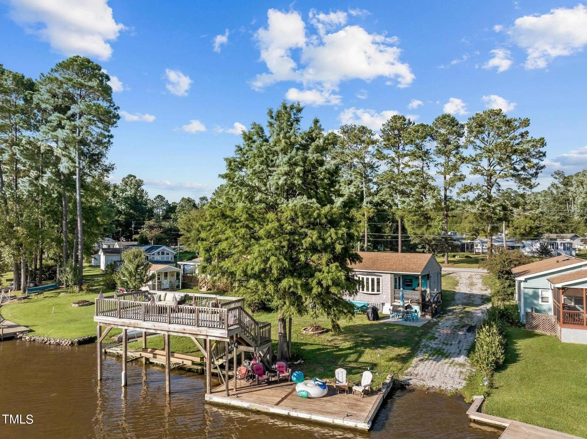 1583 Sagamore Drive