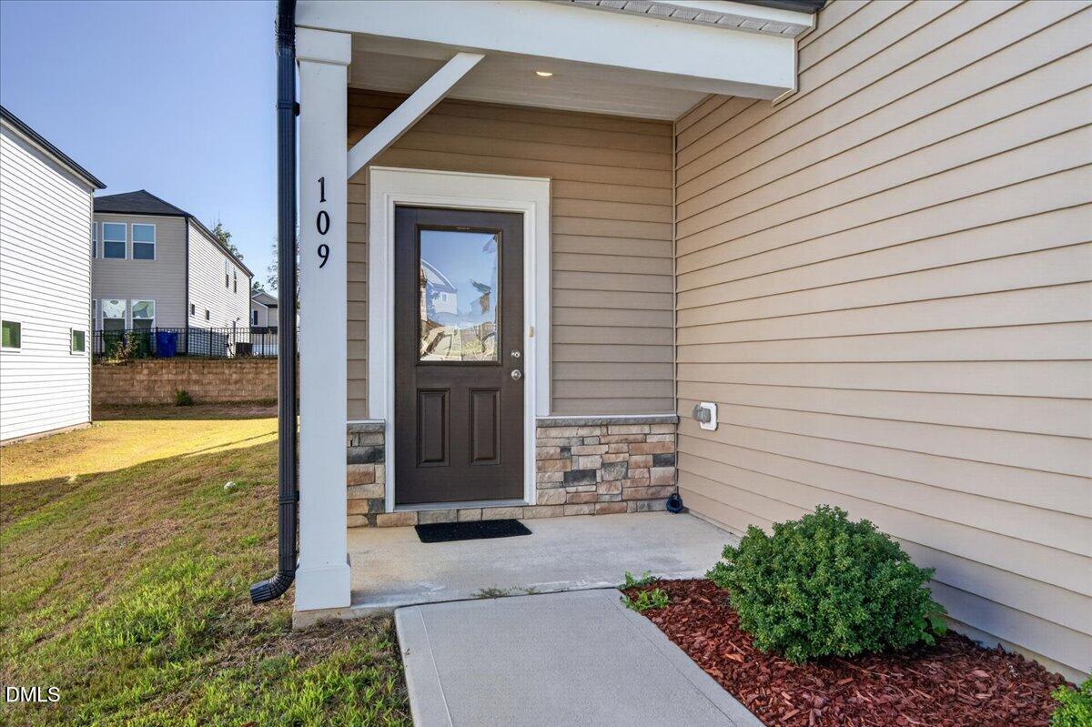 109 Boone Lake Way