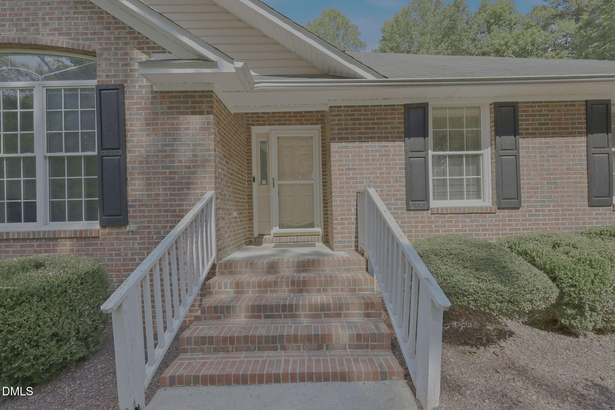 606 Dabney Woods Lane