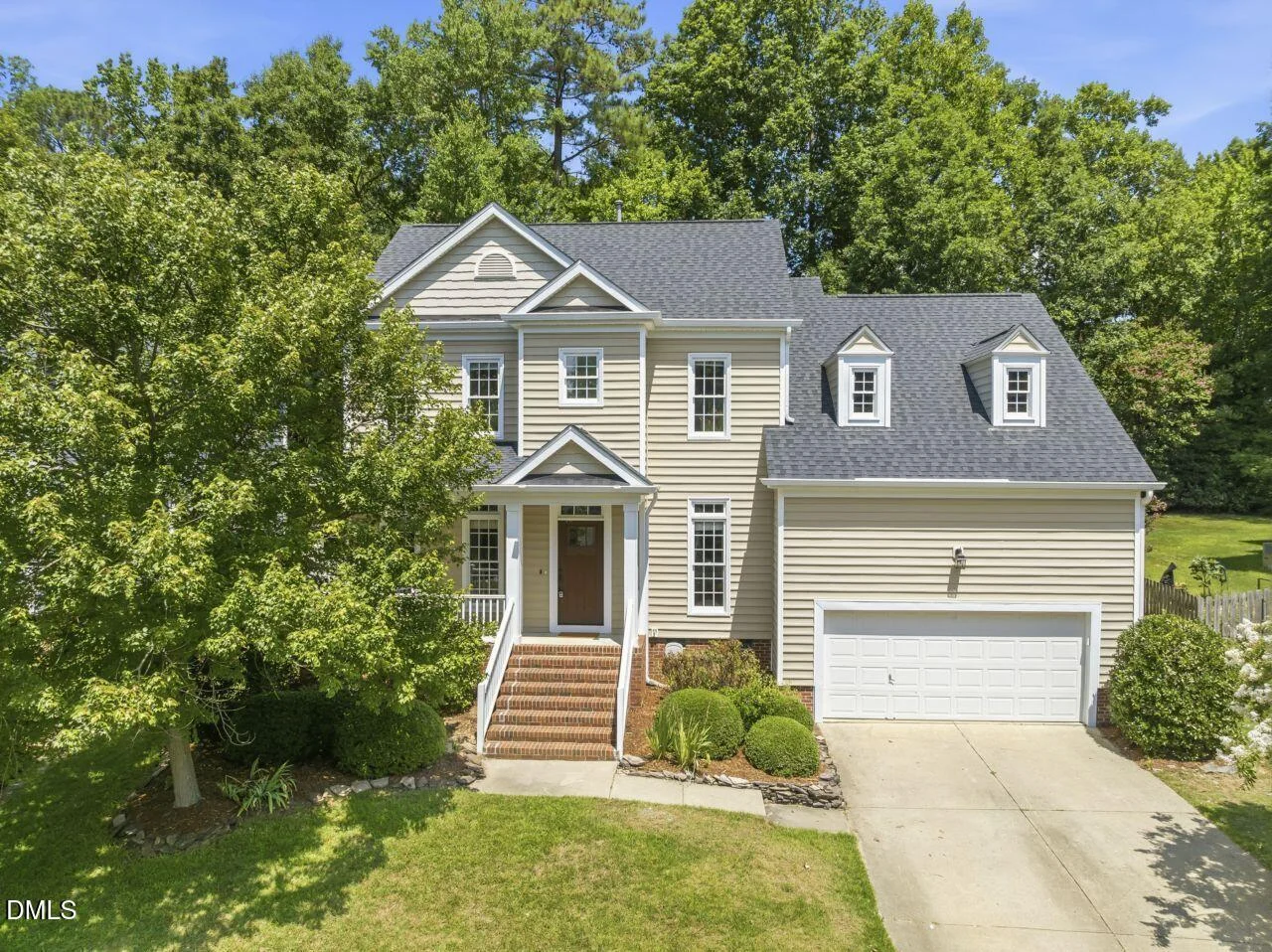 1316 Pendula Path