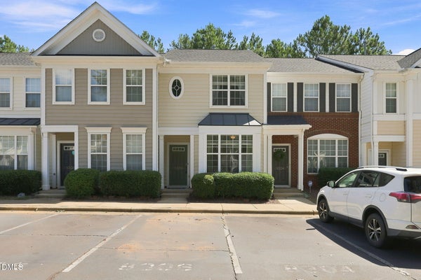 8306 CITY LOFT CT, RALEIGH, NC 27613 - Image 786381cfa34cedea37e252de59e1e945/3566231900