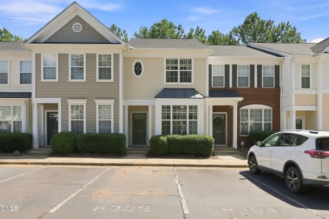 Photo of 8306 City Loft Court, Raleigh, NC 27613 (MLS # 10192577)