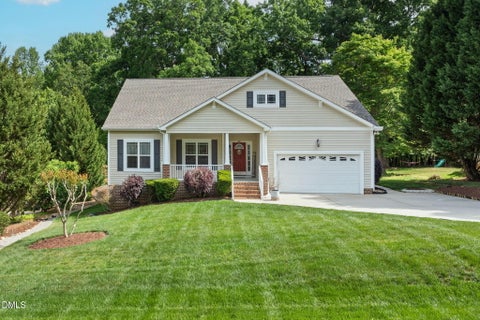 Photo of 185 Briarwood Place, Wake Forest, NC 27587 (MLS # 10165333)