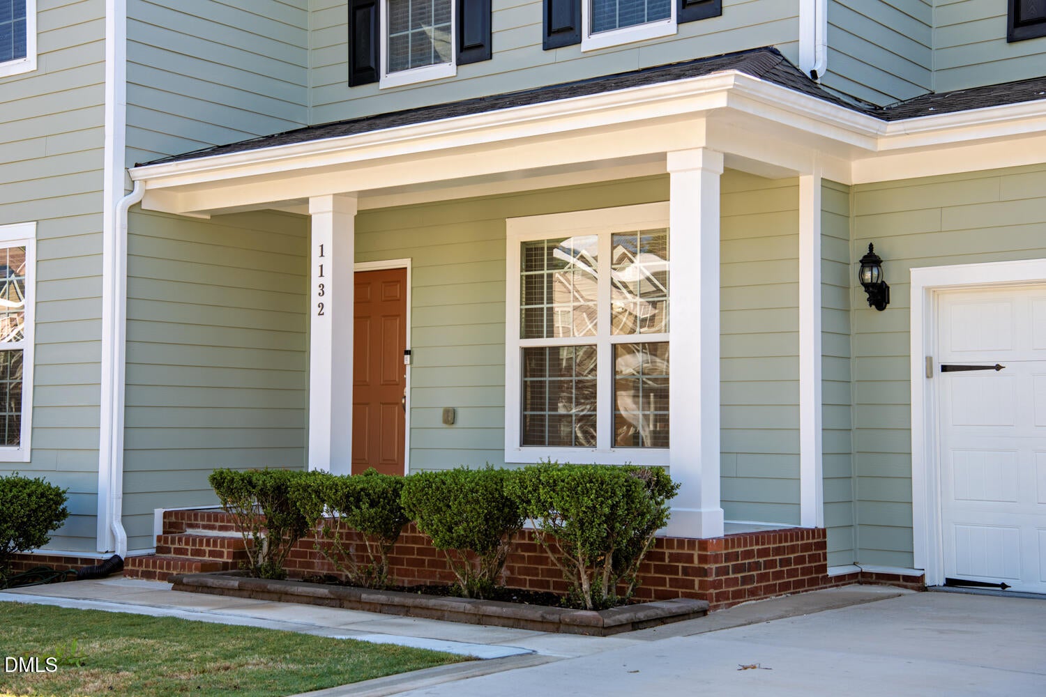 1132 Cozy Oak Avenue