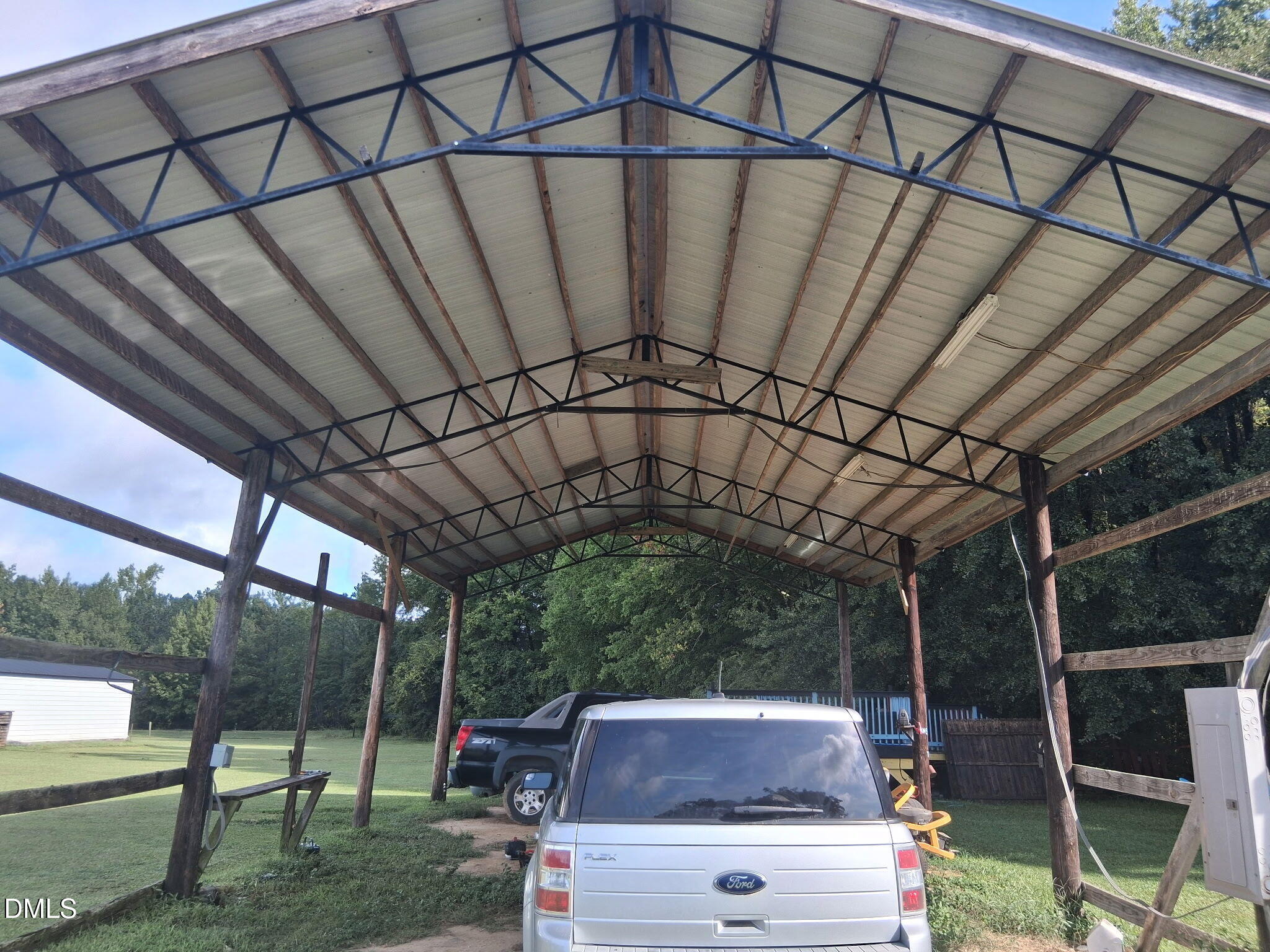 1376 Hickory Crossroads Road