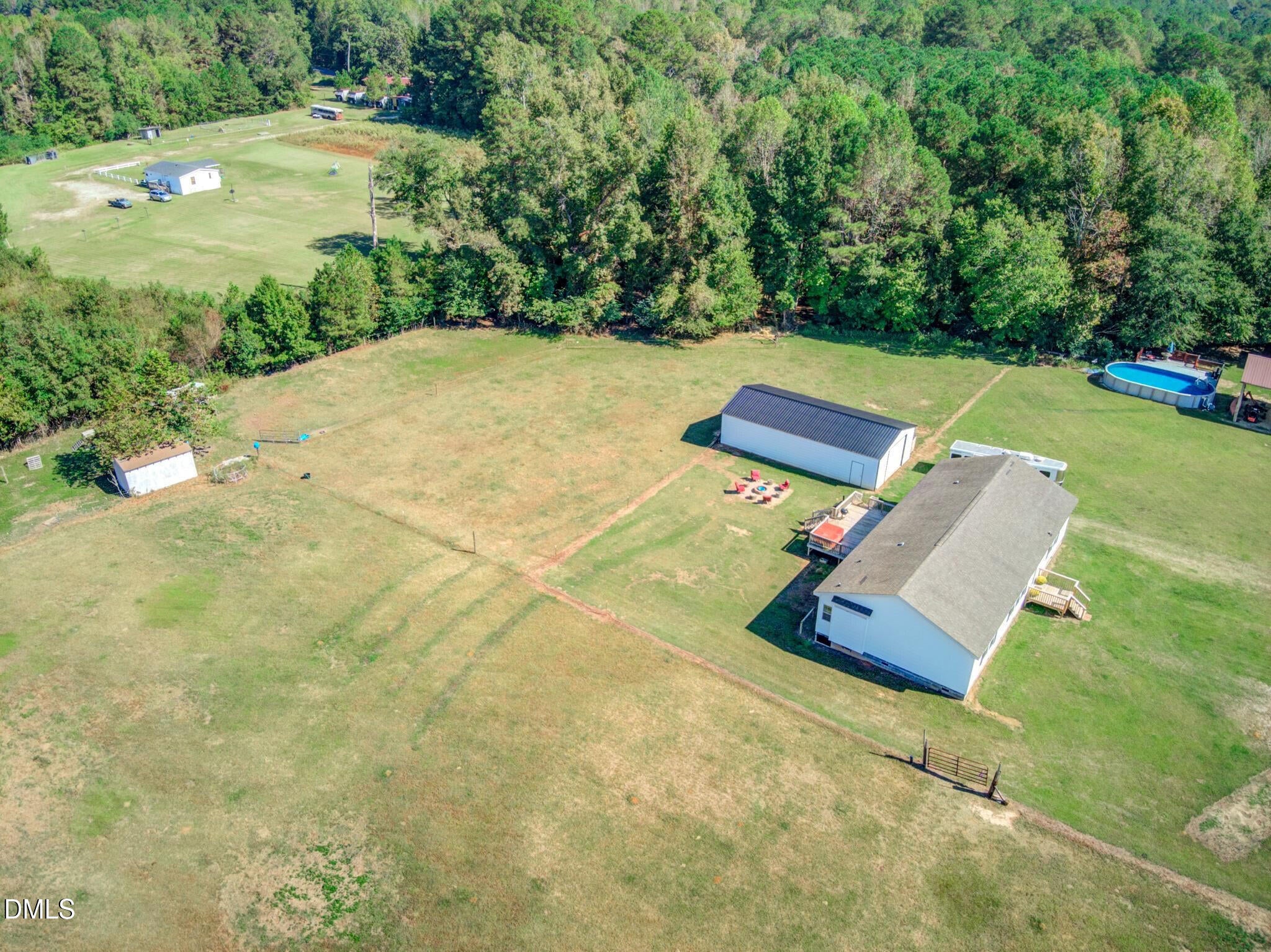 1376 Hickory Crossroads Road