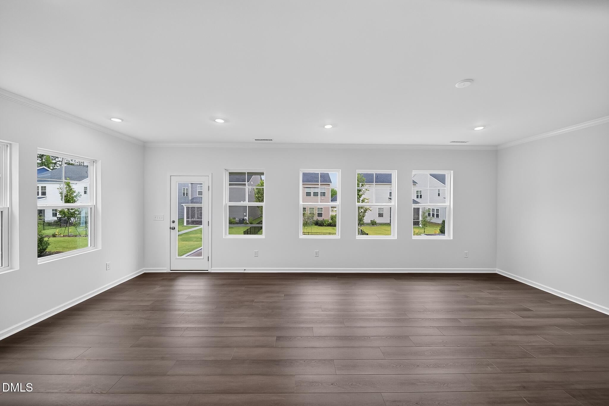 524 Whale Cove Way