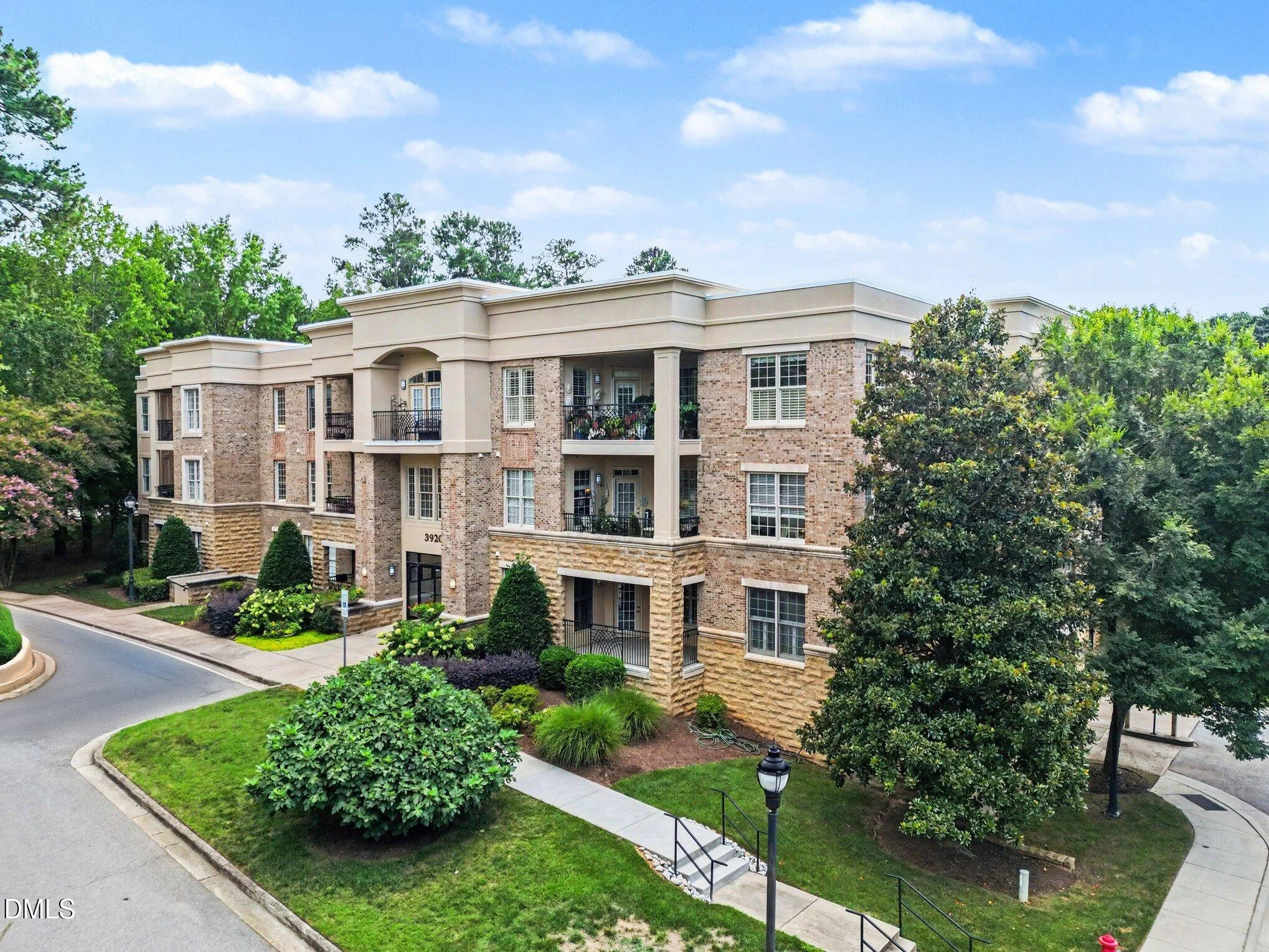 3920 Essex Garden Lane Unit 105
