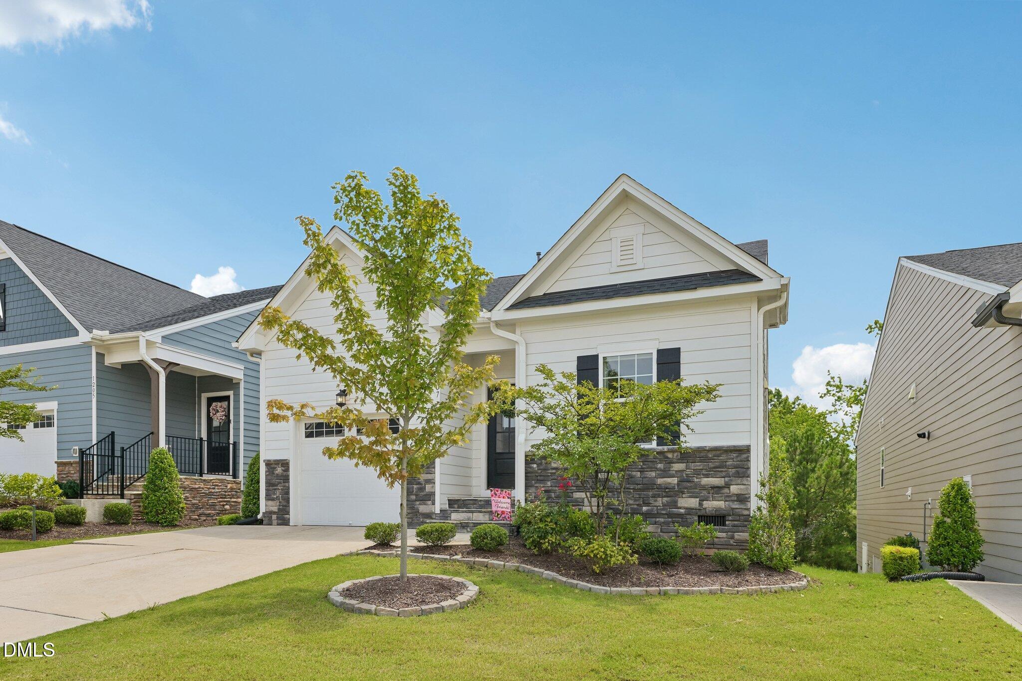 1207 White Flint Circle