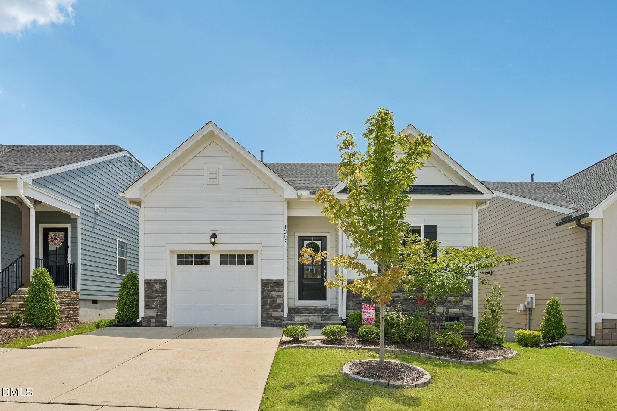 1207 White Flint Circle