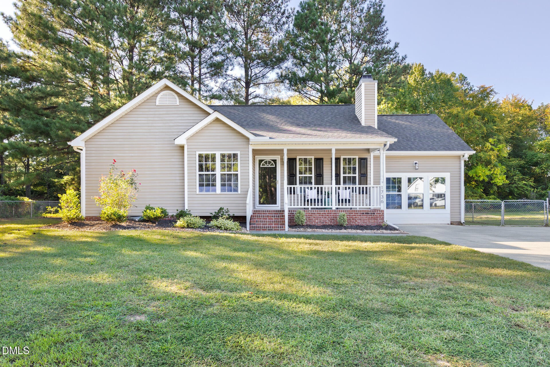 1736 Cobblestone Drive
