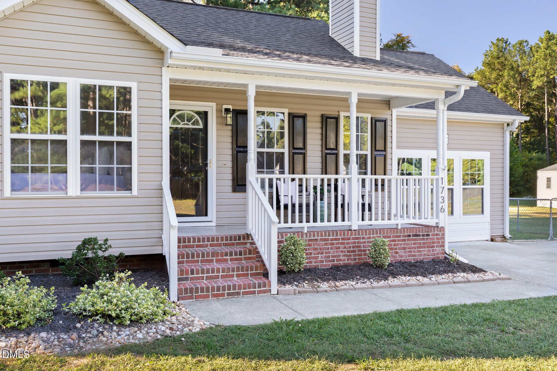 1736 Cobblestone Drive