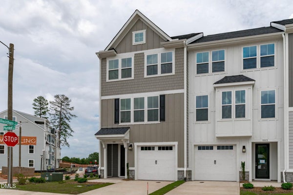 1011 BLACKTHORN LN, DURHAM, NC 27703 - Image 7b24c7164285b6eeb467d48ac2d1b04e/229168063