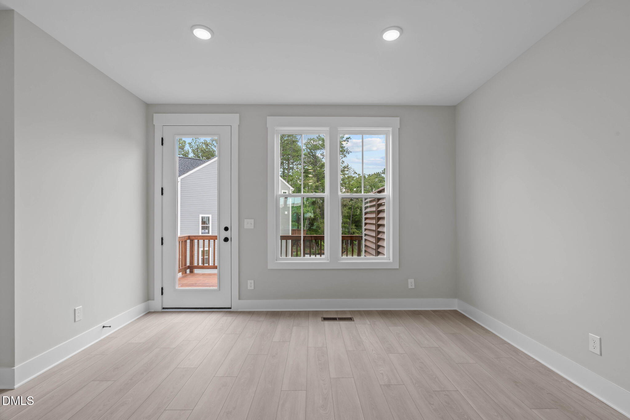 1011 Blackthorn Lane