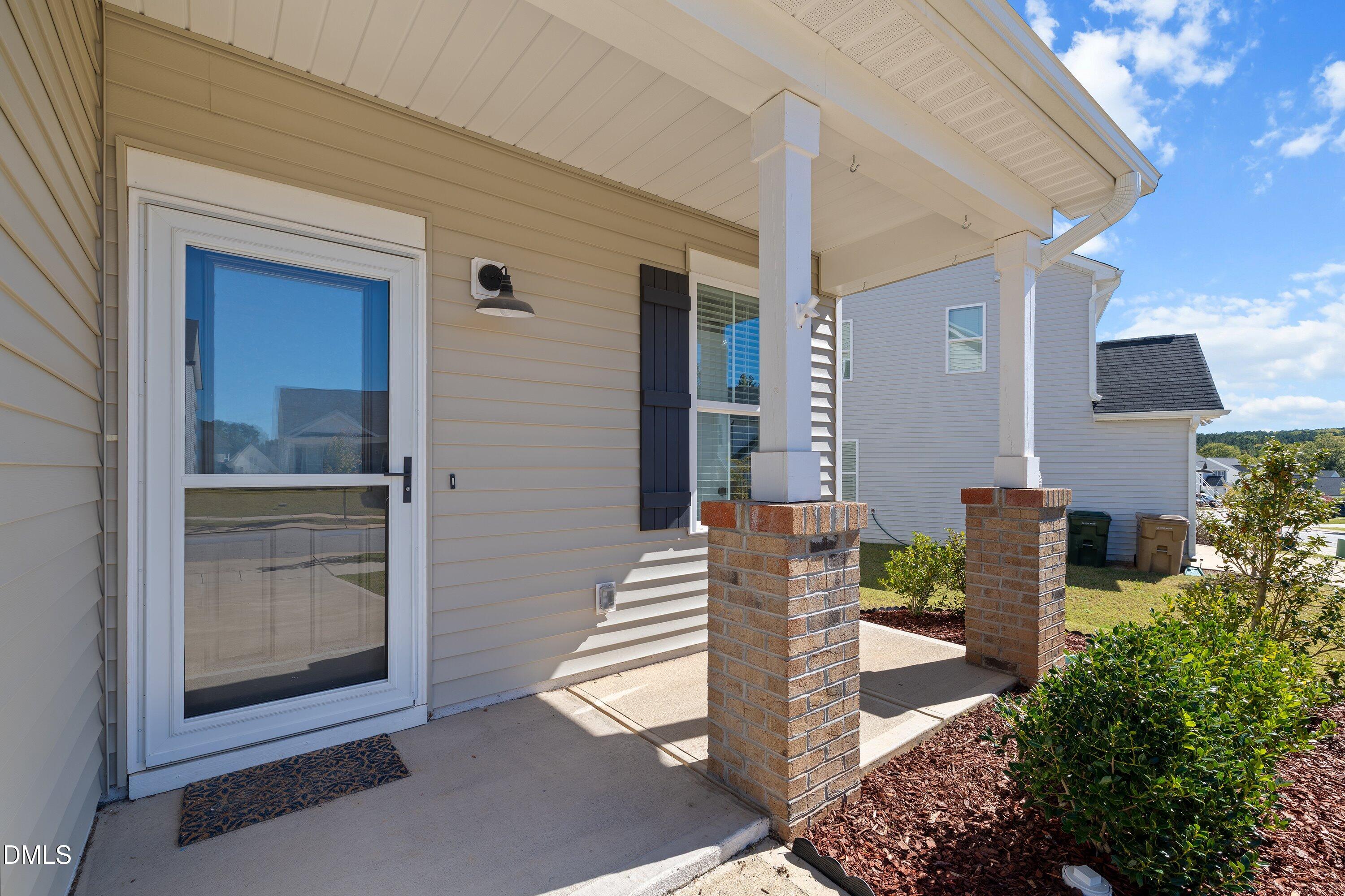 277 Maidenhair Place
