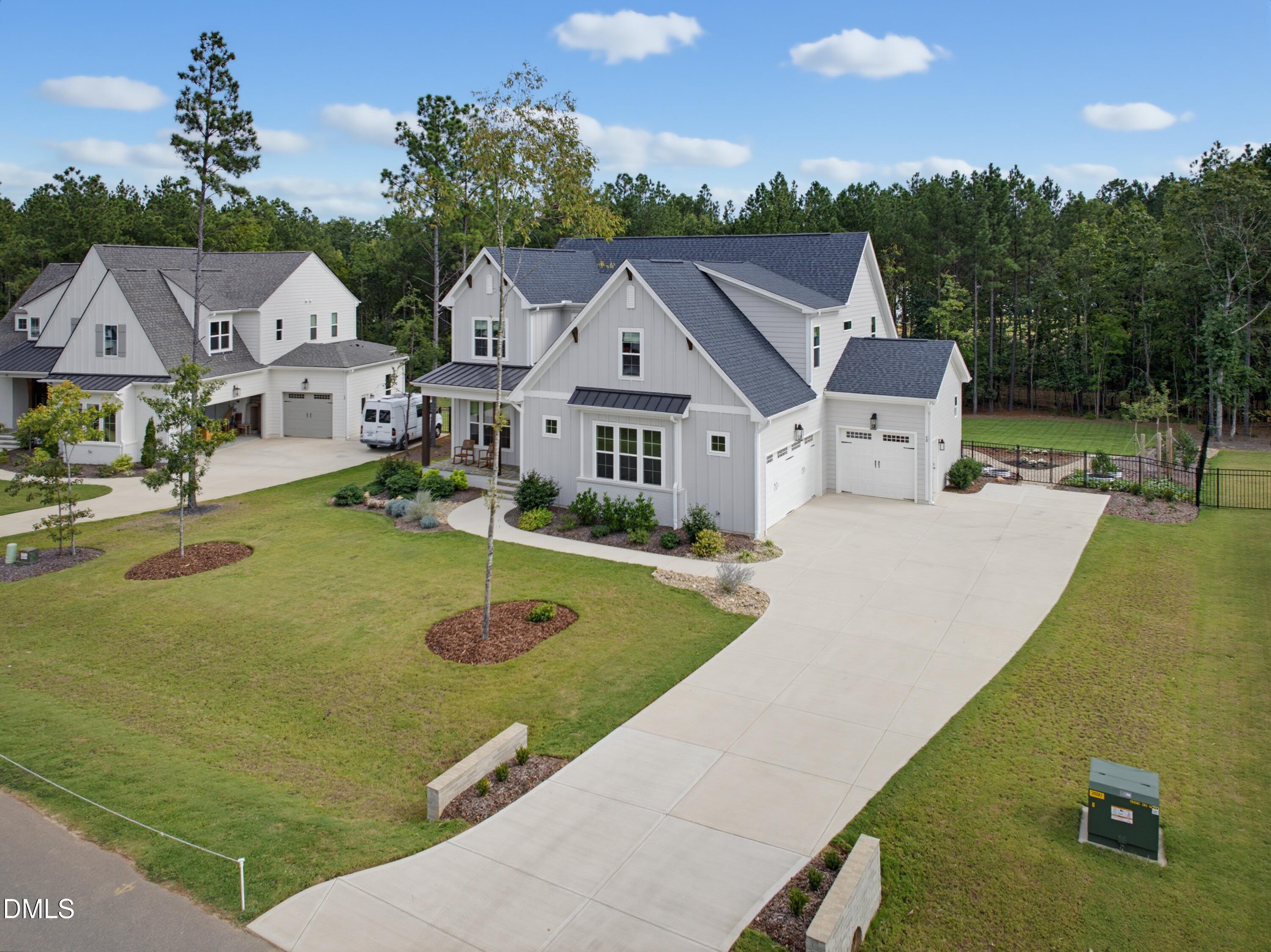 40 Spanish Oak Drive