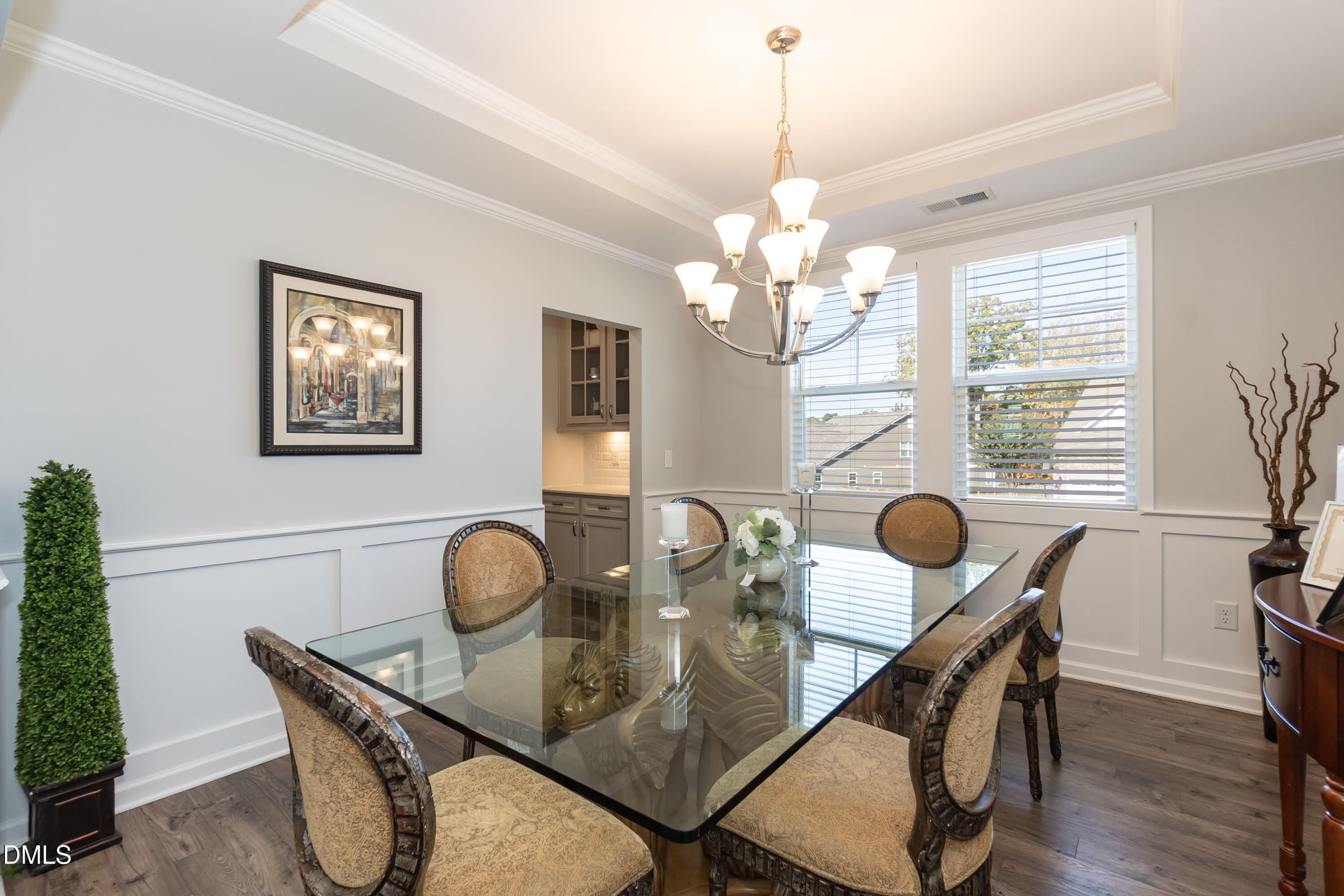 1009 Crescent Moon Court