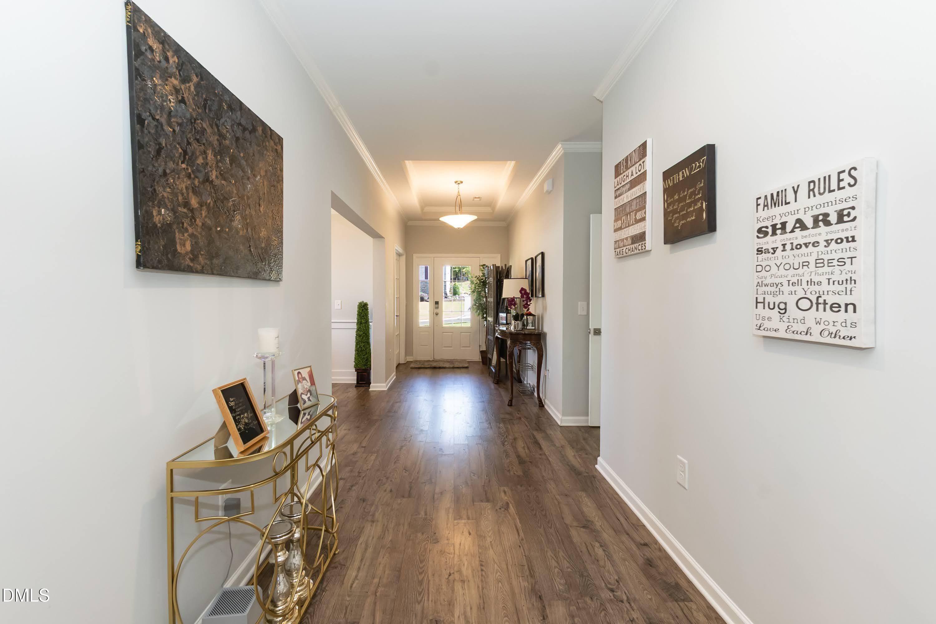1009 Crescent Moon Court
