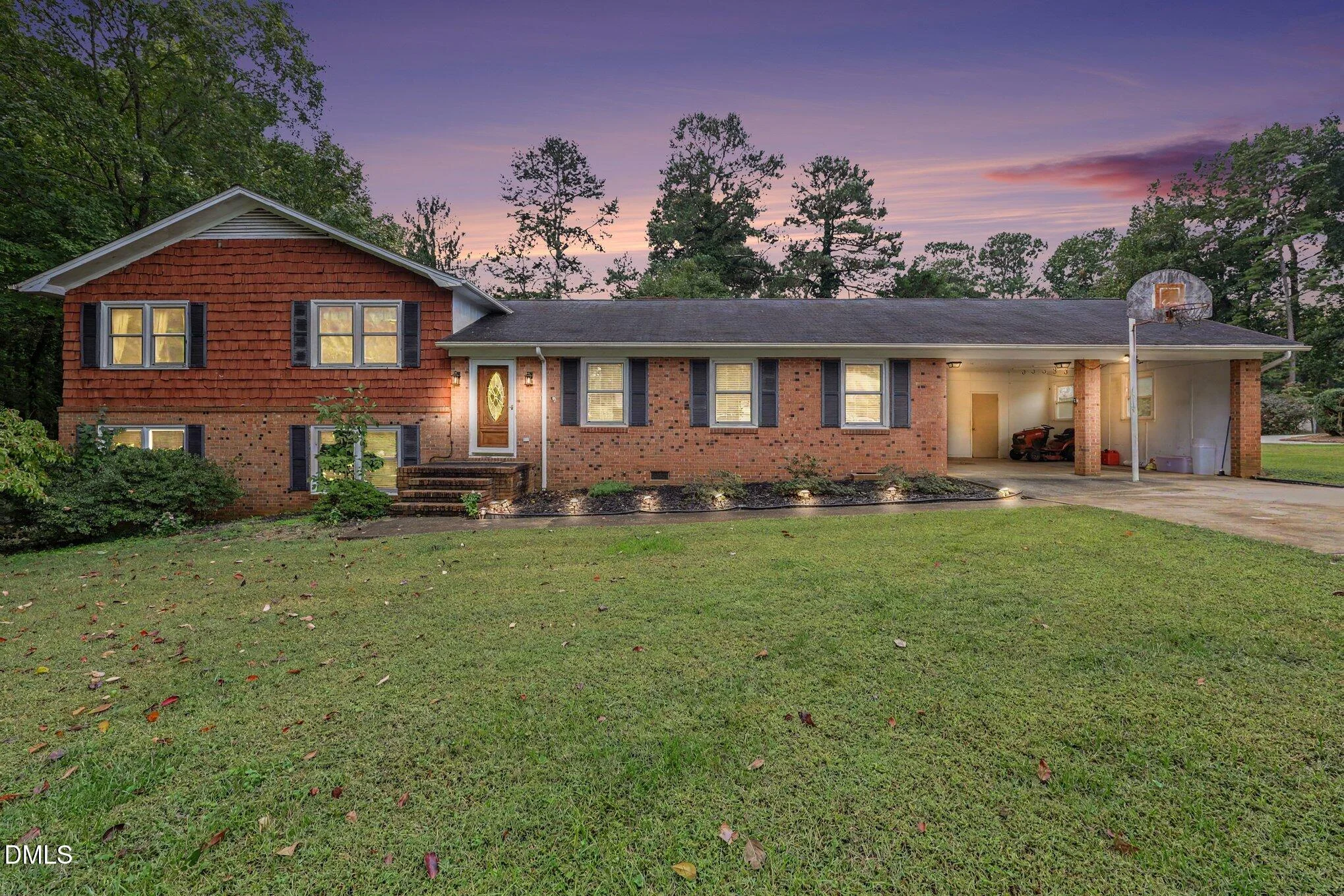 1001 Parkwood Drive