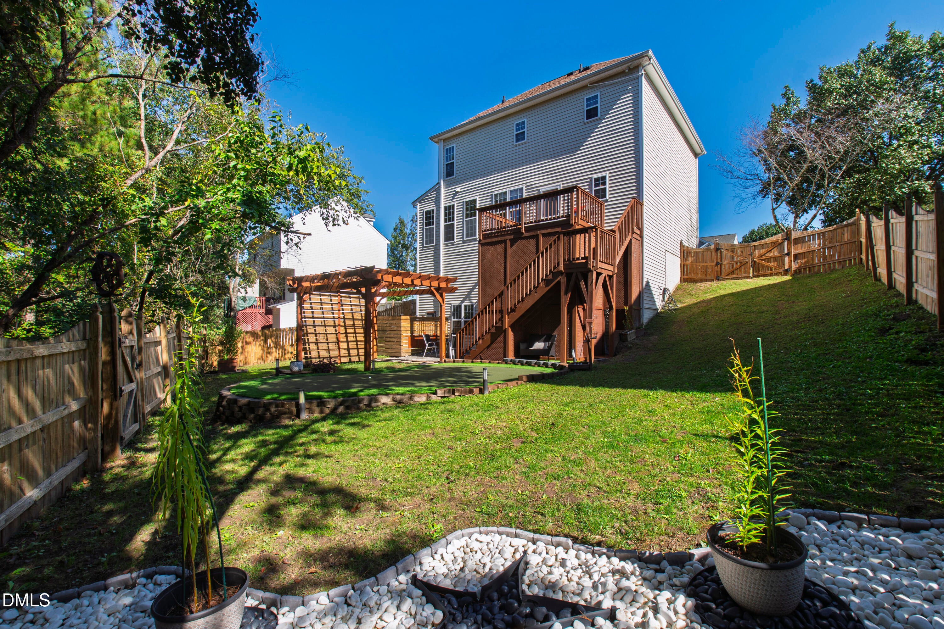 809 Willowedge Court