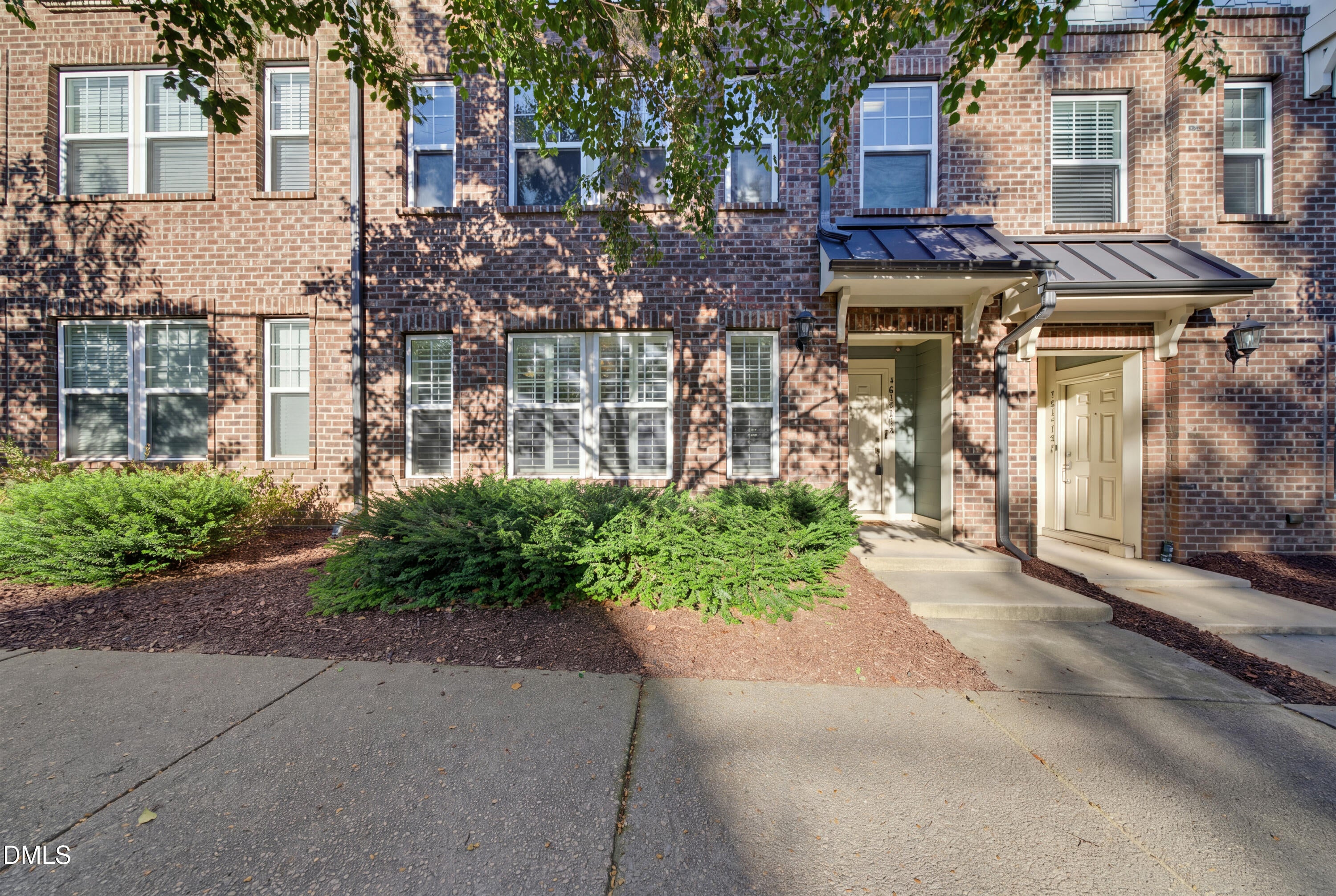 501 N Person Street 105
