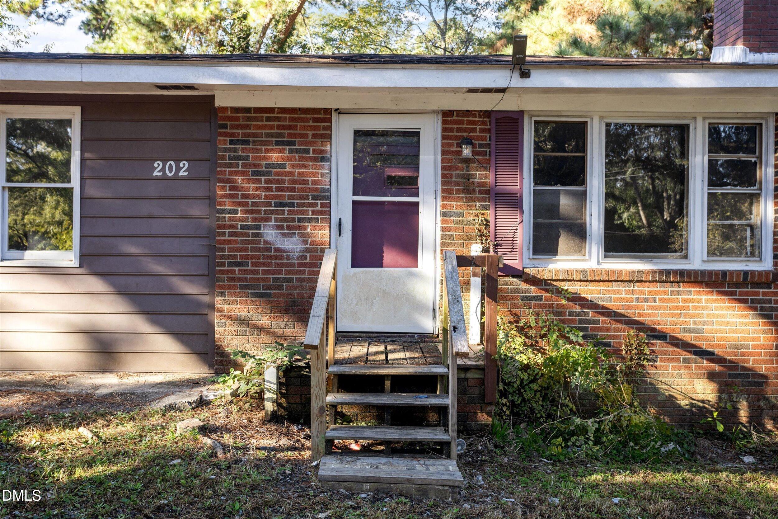202 Griffin Drive