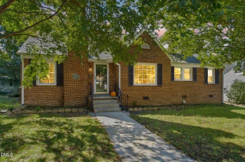 Photo of 328 Hillcrest Avenue, Burlington, NC 27215 (MLS # 10197539)