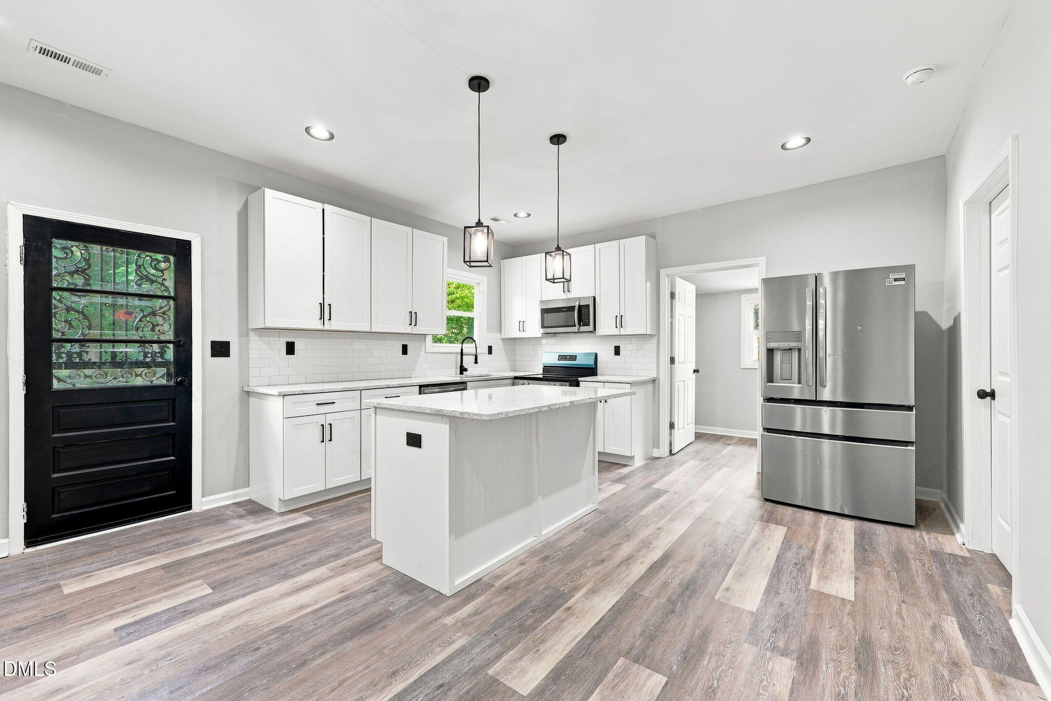 302 W 1st Street