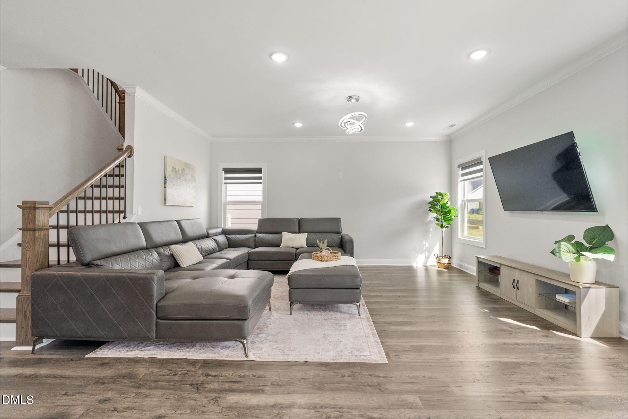 3510 Arran Lake Drive