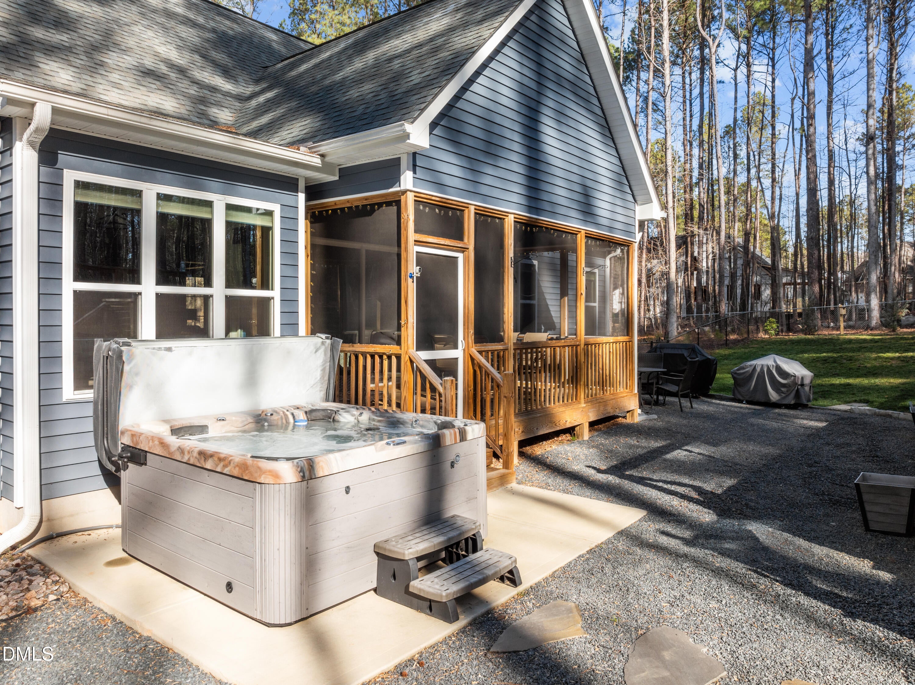 142 Mohawk Drive