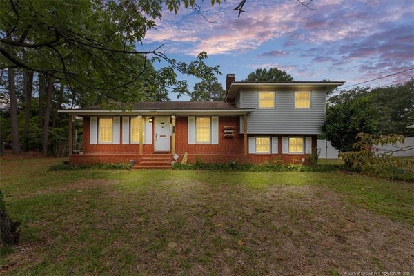 1910 FABER ST, FAYETTEVILLE, NC 28304 - Image 7e8b6c0892eef07cf4d15e5ec54e8665/1424640434