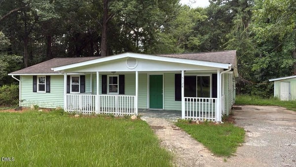 5128 SUNSET LAKE RD, APEX, NC 27539 - Image 7eb82e1386e7eb4a9c709be3e4dee709/3098408865