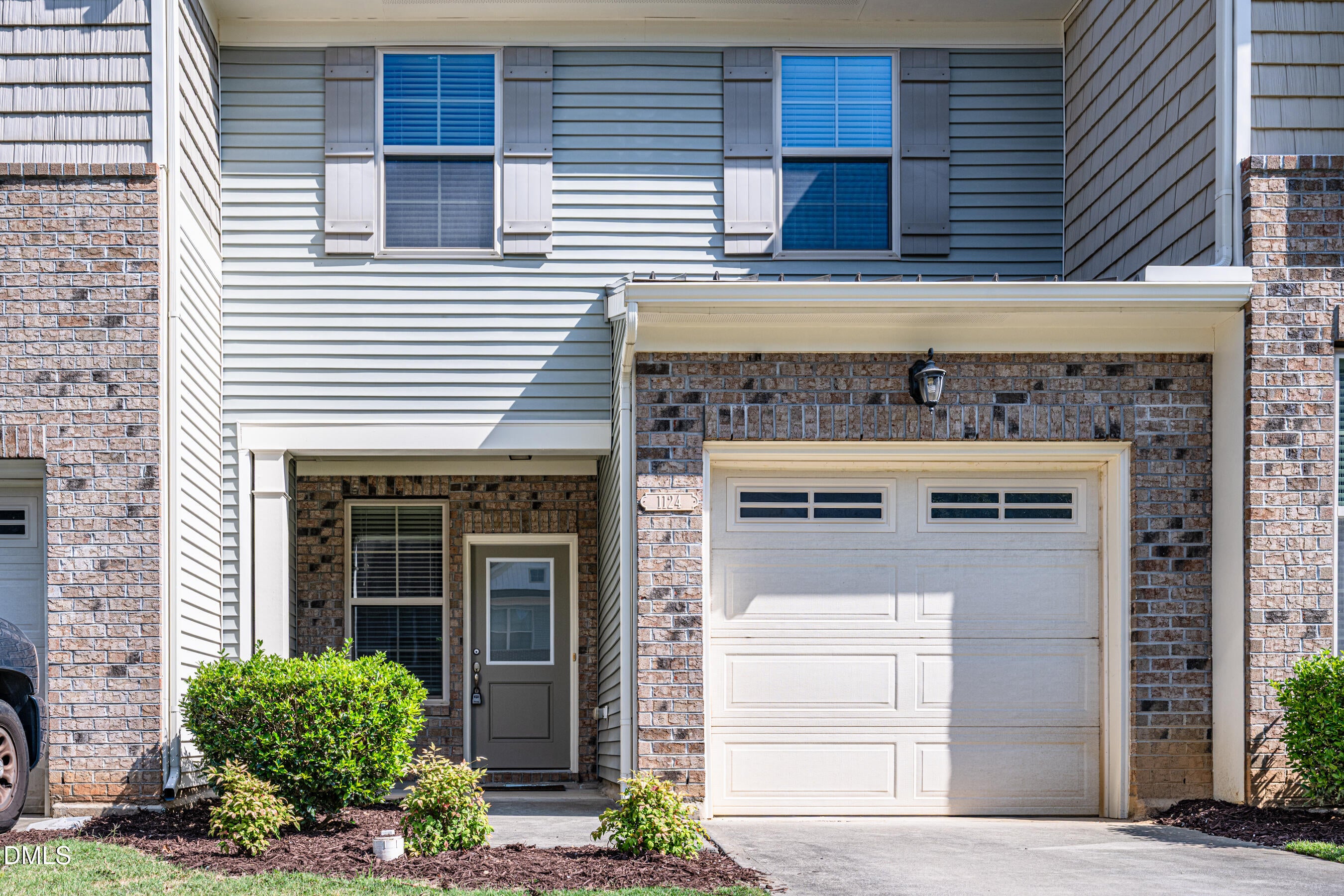 1124 Contessa Drive