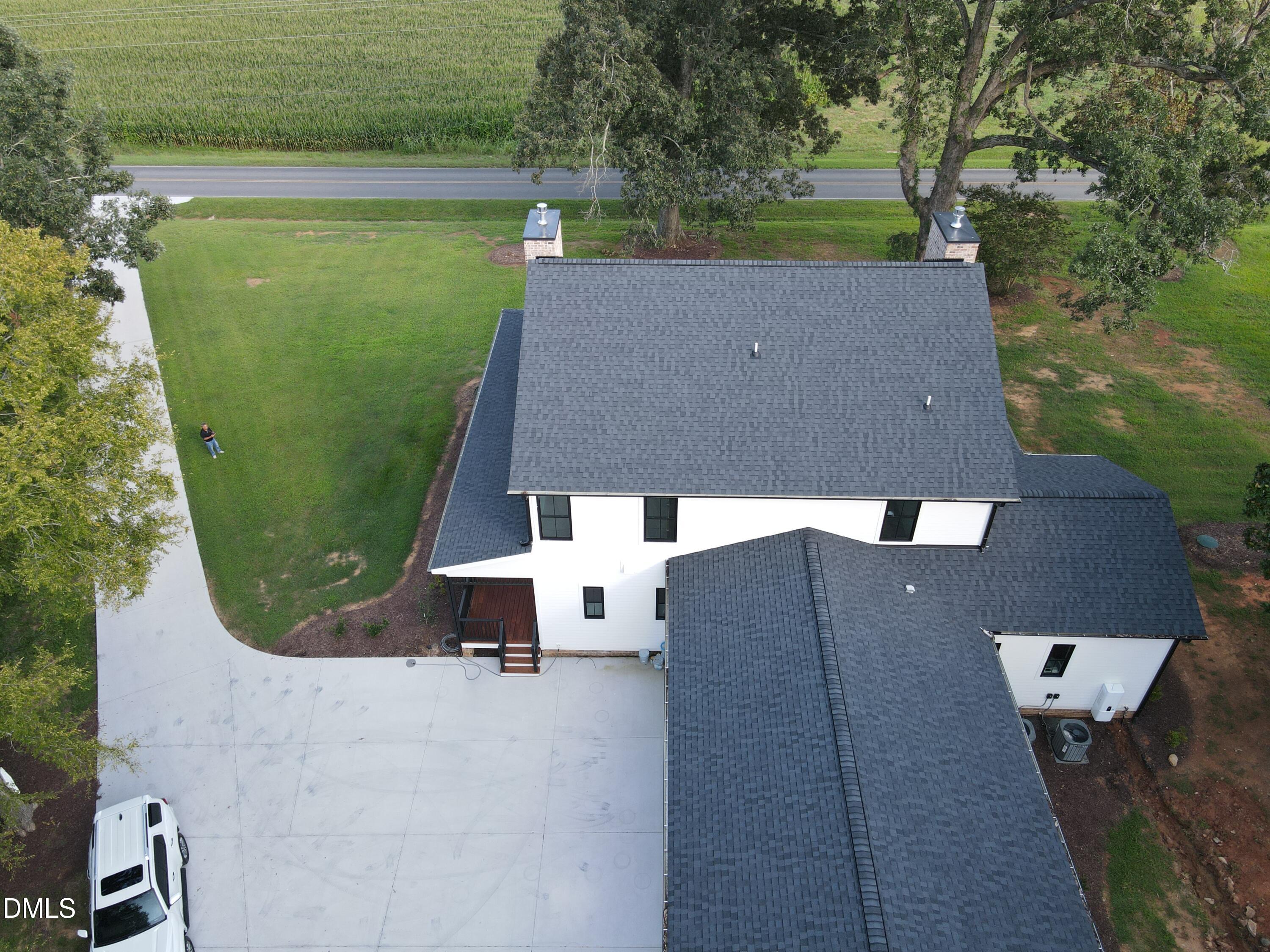 923 Arthur Minnis Road