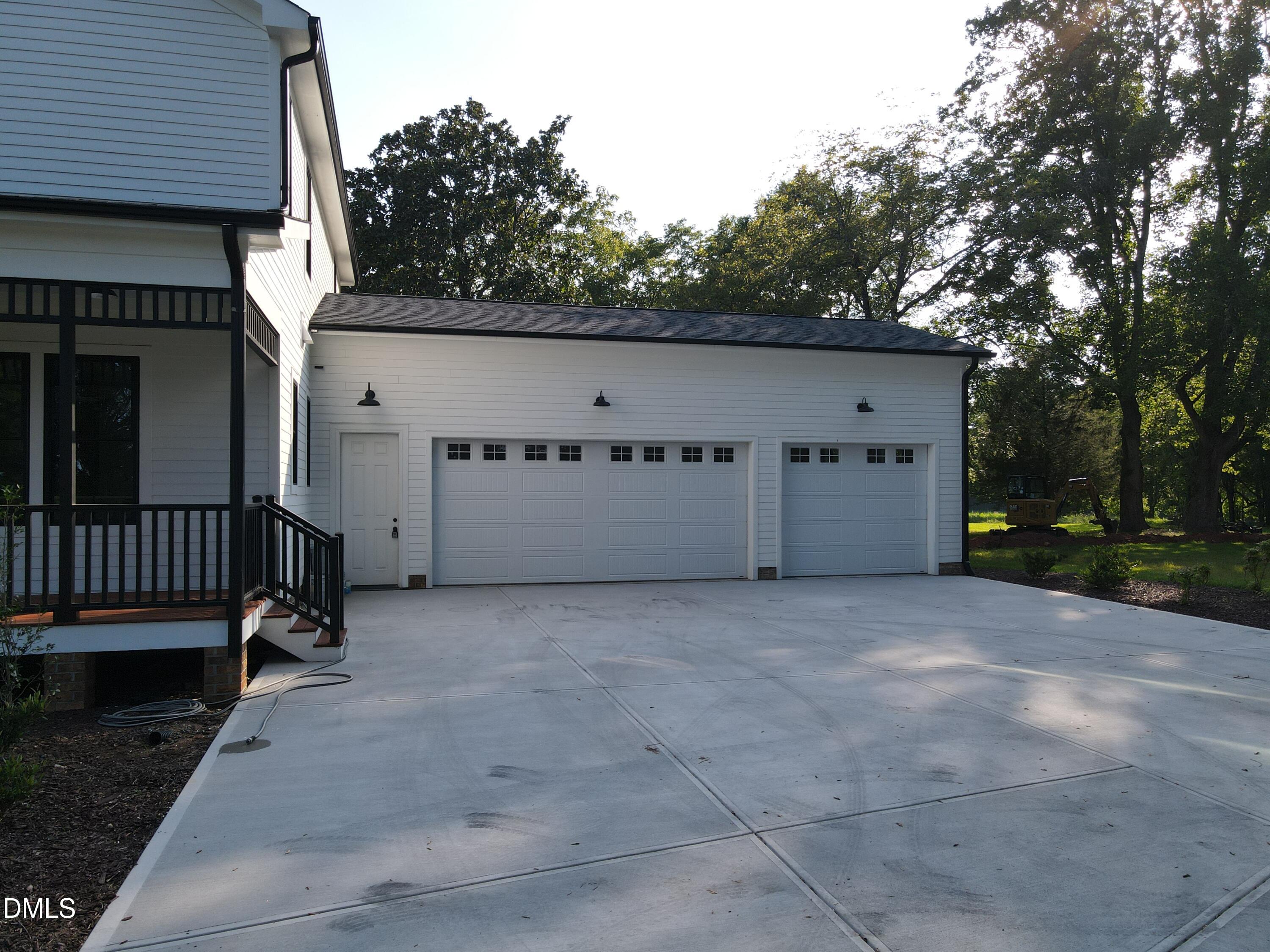923 Arthur Minnis Road