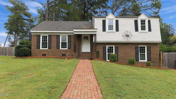 2214 SOMERSET DR N, WILSON, NC 27893 - Image 7f0da0499d0872d3e7cab528f4de3c69/2825087505